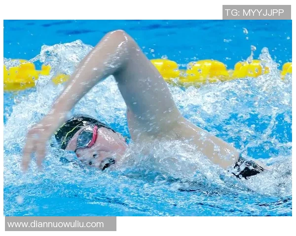 全程直播精彩泳赛 聚焦选手激烈对决与突破极限瞬间