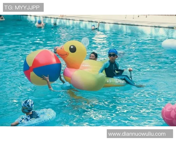 夏日清凉盛宴泳池派对畅享阳光与欢乐打造专属夏季狂欢体验